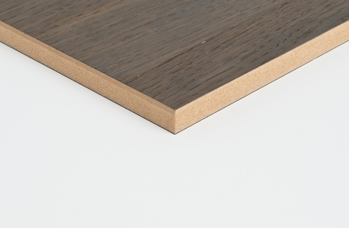 Fineret MDF, Eg røget A/B Classic, 80% PEFC